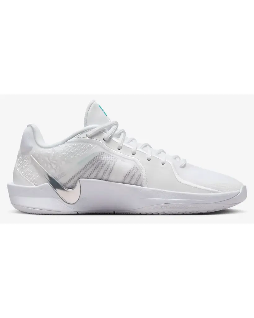 Nike Sabrina 2
White Noise