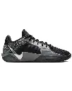 Nike Sabrina 2
Mirrored
