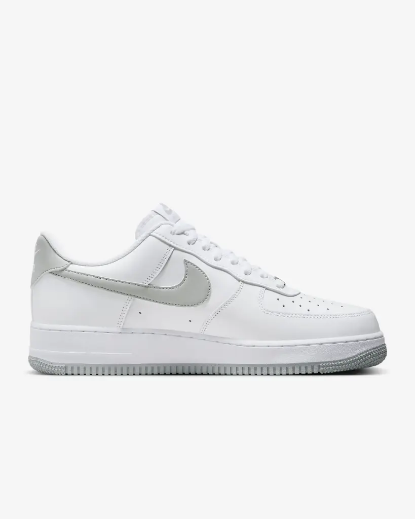 Nike Air Force 1 '07