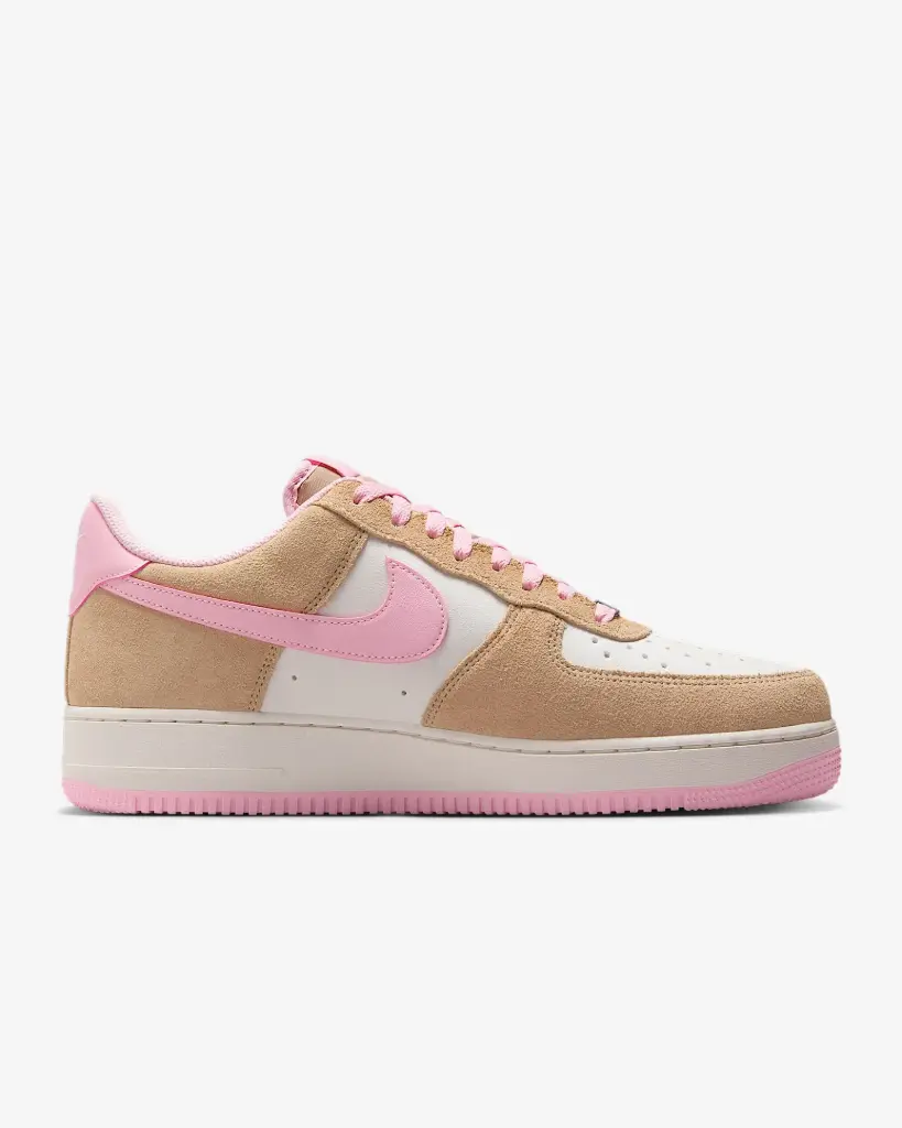 Nike Air Force 1 '07 LV8
