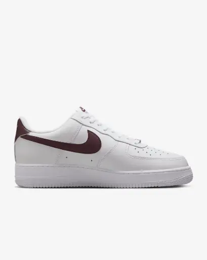 Nike Air Force 1 '07