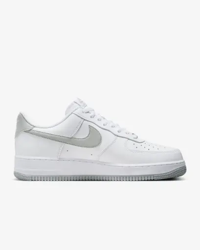 Nike Air Force 1 '07
