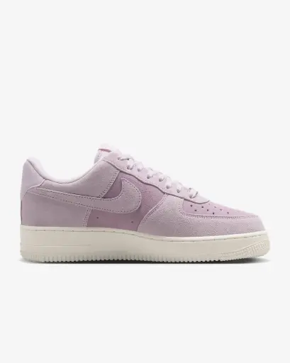 Nike Air Force 1 '07